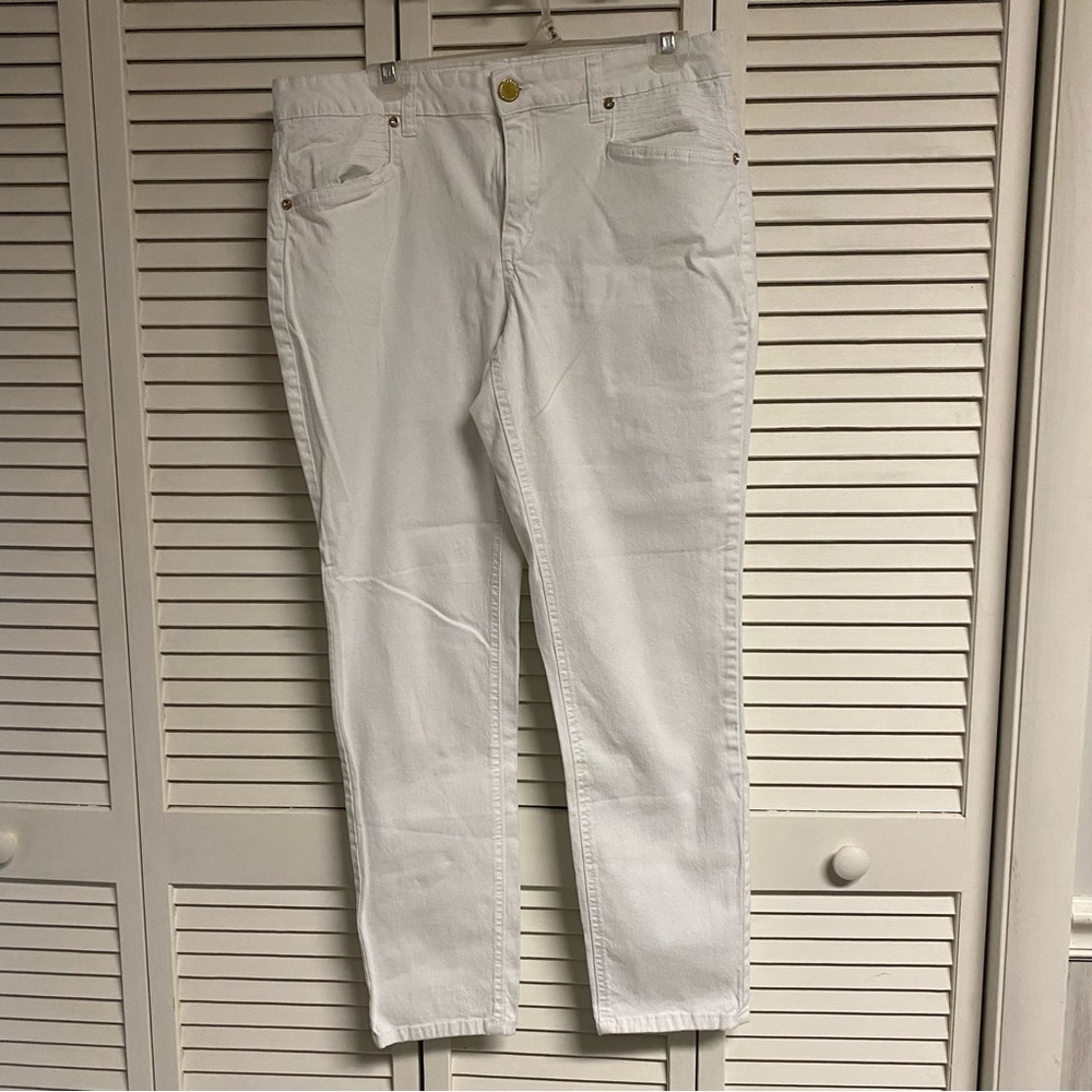 New Directions Weekend White Jeans Size 14